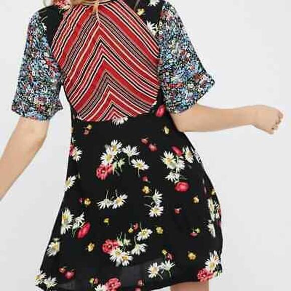 Free People Womens Floral Black Red Dress Size 2 - Picture 3 of 5